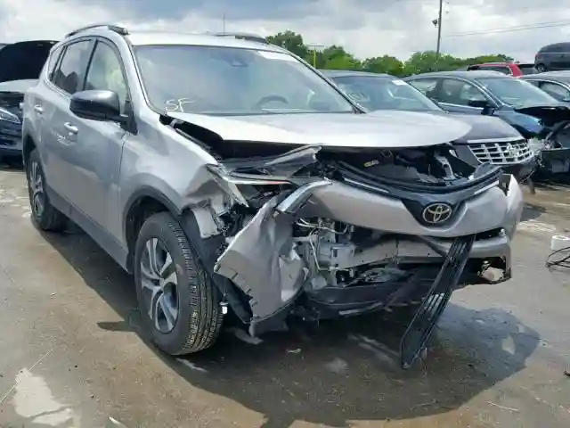 JTMZFREV6JJ177761 2018 TOYOTA RAV4 LE-0