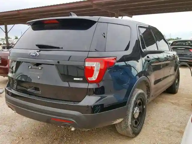 1FM5K8AR1HGD57892 2017 FORD EXPLORER POLICE INTERCEPTOR-3