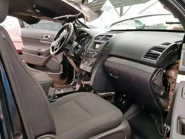 1FM5K8AR1HGD57892 2017 FORD EXPLORER POLICE INTERCEPTOR-4