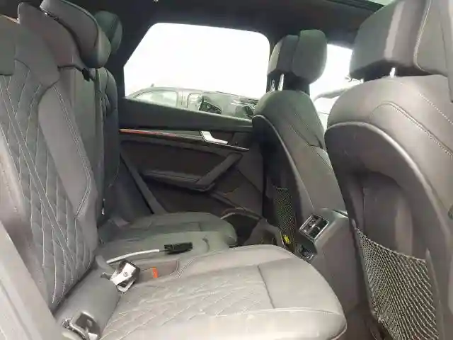 WA1A4AFY7J2198359 2018 AUDI SQ5 PREMIUM PLUS-5
