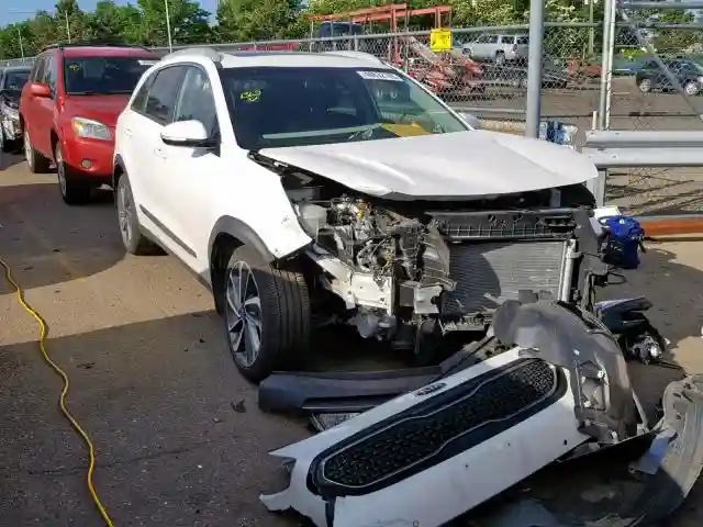 KNDCE3LC1J5125292 2018 KIA NIRO TOURING-0