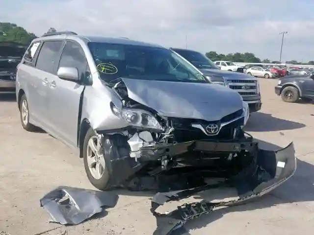 5TDKZ3DCXJS926604 2018 TOYOTA SIENNA LE-0
