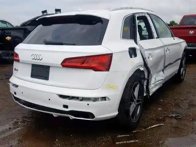 WA1A4AFY7J2198359 2018 AUDI SQ5 PREMIUM PLUS-3