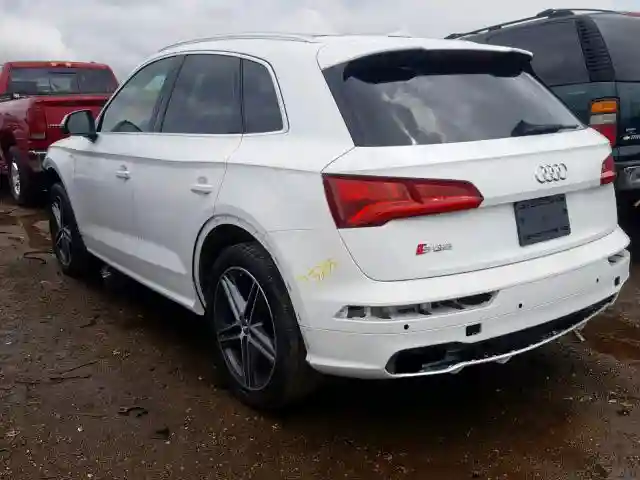 WA1A4AFY7J2198359 2018 AUDI SQ5 PREMIUM PLUS-2