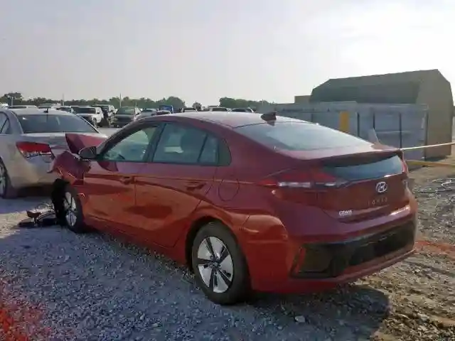 KMHC65LC6KU141130 2019 HYUNDAI IONIQ BLUE-2