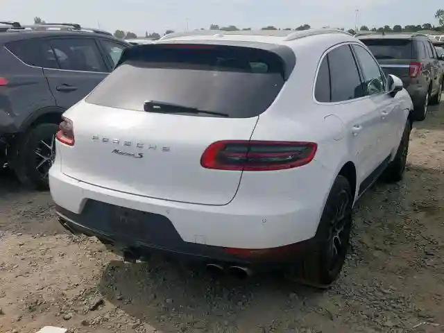 WP1AB2A54FLB62661 2015 PORSCHE MACAN S-3