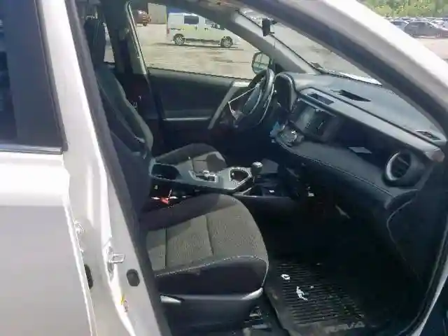 JTMRJREV4HD151778 2017 TOYOTA RAV4 HV LE-4