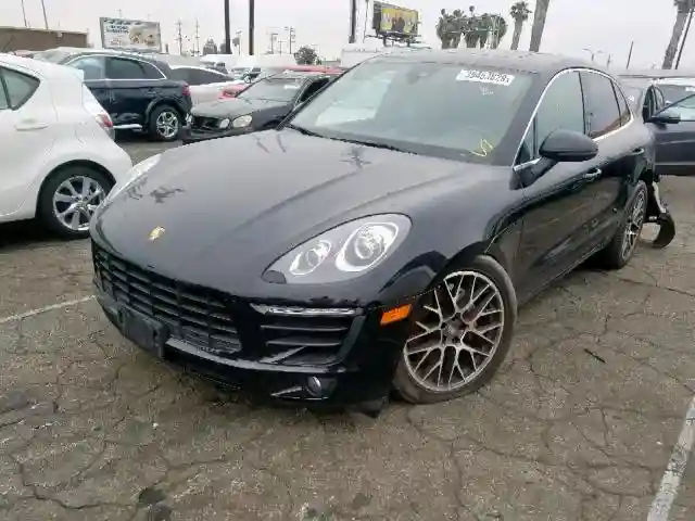 WP1AB2A57JLB32188 2018 PORSCHE MACAN S-1