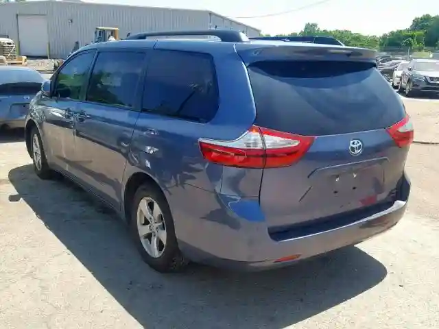 5TDKZ3DC9HS785325 2017 TOYOTA SIENNA LE-2