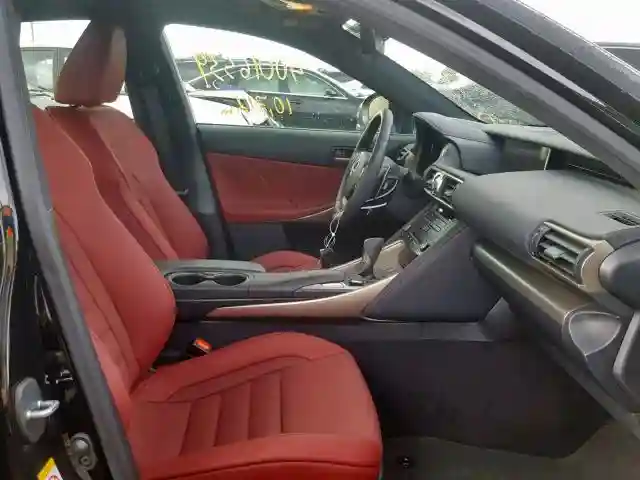 JTHC81D21J5032367 2018 LEXUS IS 300-4