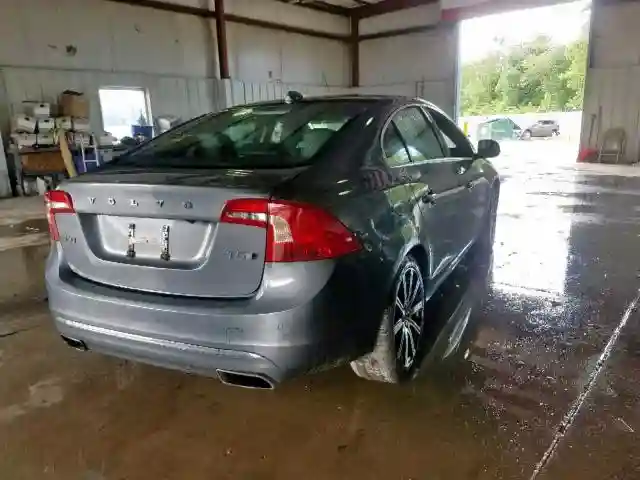 LYV612TM9GB097990 2016 VOLVO S60 PLATINUM-3