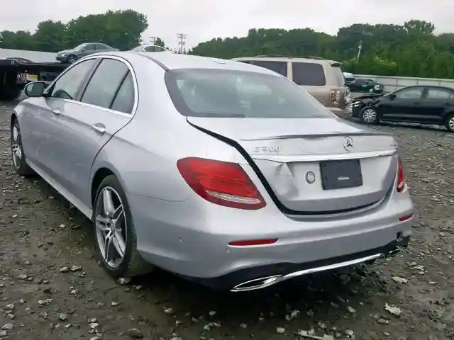 WDDZF4KB8HA105974 2017 MERCEDES-BENZ E 300 4MATIC-2