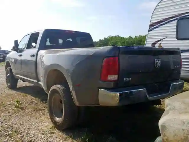 3C63RRGL1FG534711 2015 RAM 3500 ST-2