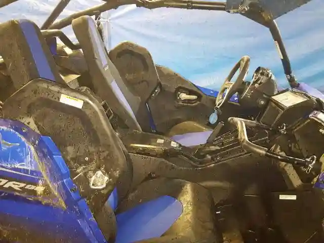 5Y4AN29YXKA100797 2019 YAMAHA YXZ1000-4