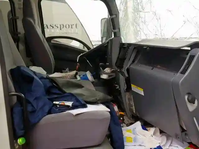 54DC4J1B1HS809543 2017 ISUZU NPR HD-4