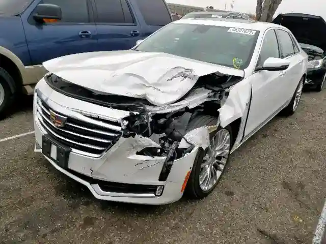 1G6KD5RS2HU174660 2017 CADILLAC CT6 LUXURY-1
