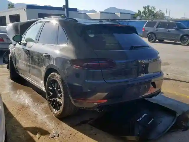 WP1AG2A58JLB64858 2018 PORSCHE MACAN GTS-2