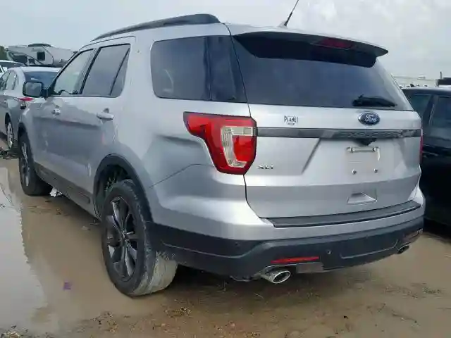 1FM5K7D85JGA97452 2018 FORD EXPLORER XLT-2