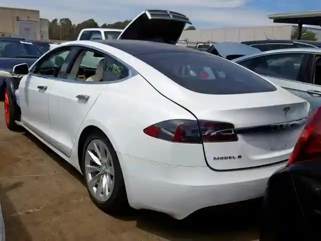 5YJSA1E23JF267450 2018 TESLA MODEL S-2