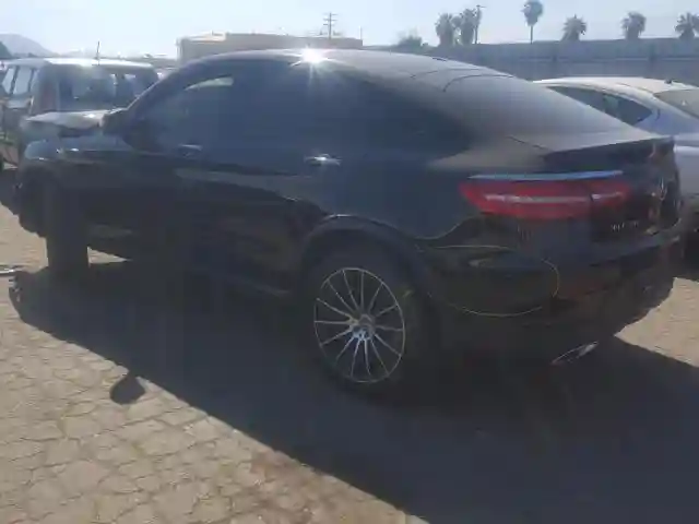 WDC0J4KB2KF539359 2019 MERCEDES-BENZ GLC COUPE 300 4MATIC-2