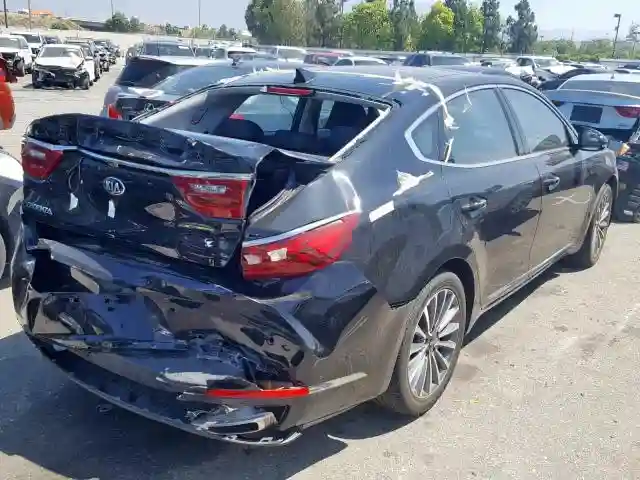 KNALC4J14H5049135 2017 KIA CADENZA PREMIUM-3