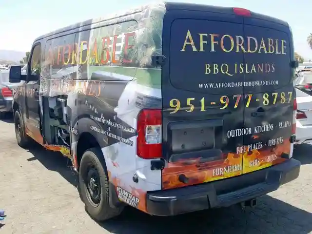 5BZBF0AA8HN852657 2017 NISSAN NV 3500-2