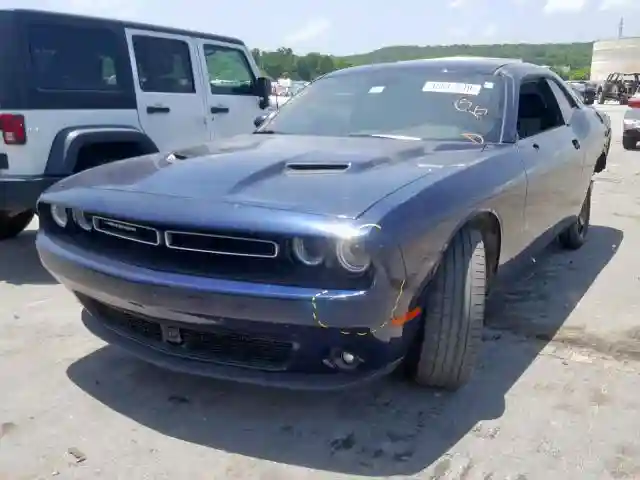 2C3CDZBGXFH789072 2015 DODGE CHALLENGER SXT PLUS-1