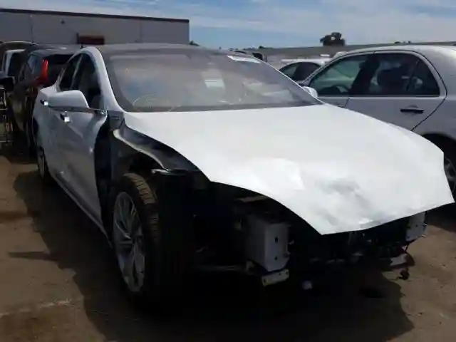 5YJSA1E23JF267450 2018 TESLA MODEL S-0