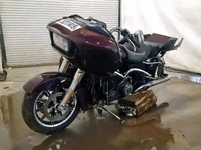 1HD1KGD17JB630256 2018 HARLEY-DAVIDSON FLTRU-1