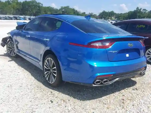 KNAE25LA5J6022721 2018 KIA STINGER PREMIUM-2