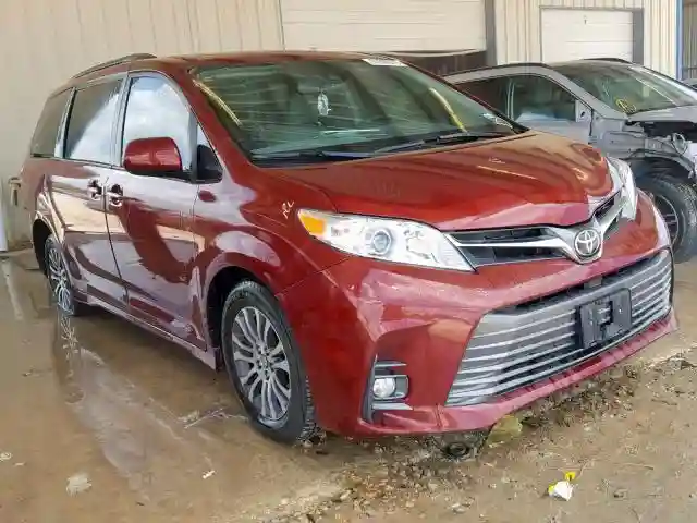 5TDYZ3DC3JS955467 2018 TOYOTA SIENNA XLE-0