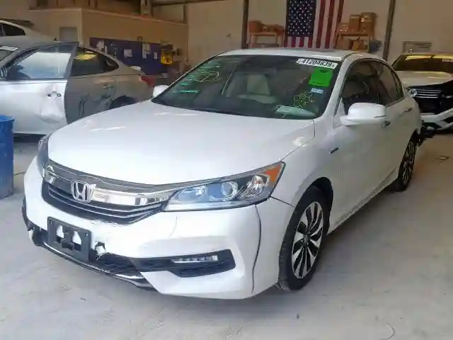 JHMCR6F50HC005426 2017 HONDA ACCORD HYBRID-1
