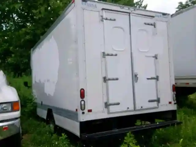 1HA3GTCG6JN000359 2018 CHEVROLET EXPRESS G3500-2