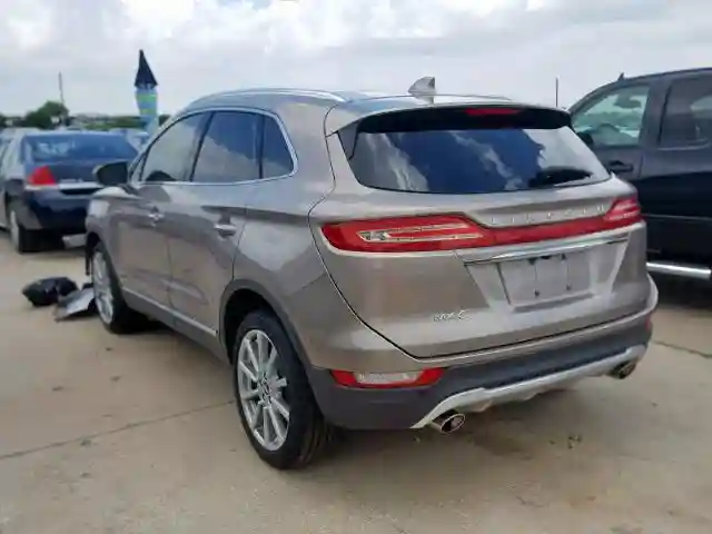 5LMCJ3C96KUL23169 2019 LINCOLN MKC RESERVE-2