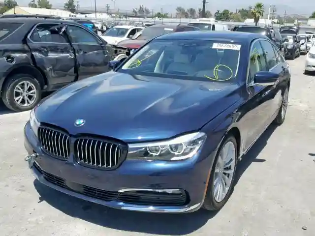 WBA7E2C53JG742269 2018 BMW 740 I-1