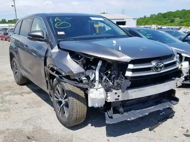 5TDZARFHXHS026121 2017 TOYOTA HIGHLANDER LE-0