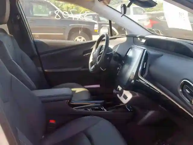 JTDKARFP1J3085364 2018 TOYOTA PRIUS PRIME-4