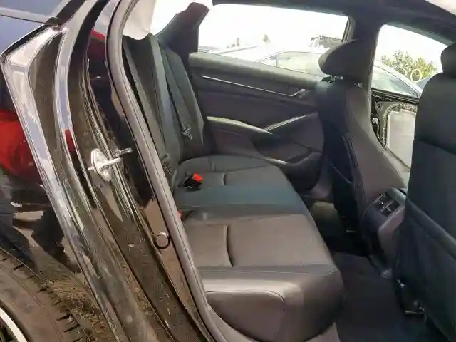 1HGCV2E32JA046441 2018 HONDA ACCORD SPORT-5