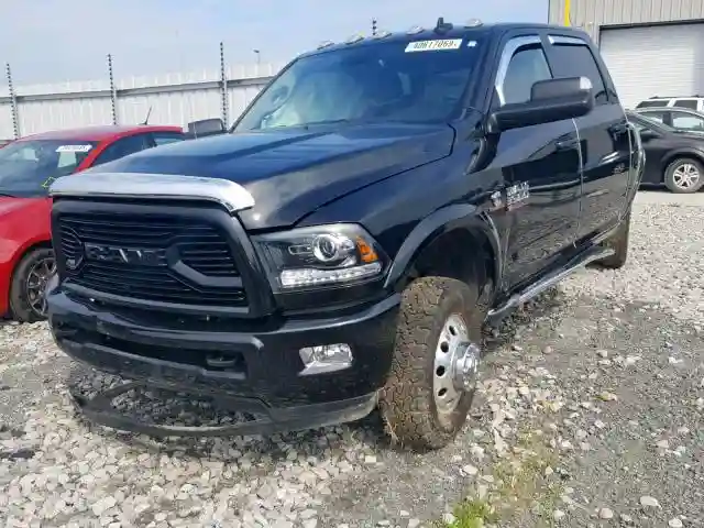 3C63RRJL3JG236548 2018 RAM 3500 LARAMIE-1