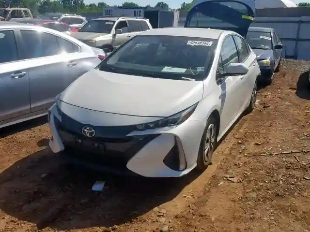 JTDKARFP1J3085364 2018 TOYOTA PRIUS PRIME-1
