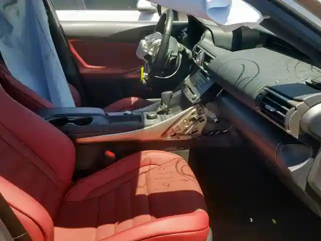 JTHBA1D24K5089440 2019 LEXUS IS 300-4