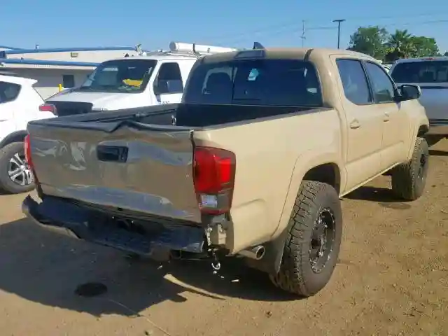 3TMAZ5CN9JM061876 2018 TOYOTA TACOMA DOUBLE CAB-3