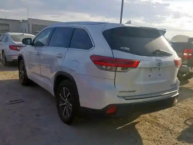 5TDJZRFH7HS514514 2017 TOYOTA HIGHLANDER SE-2