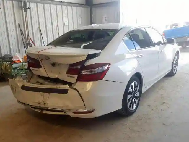 JHMCR6F50HC005426 2017 HONDA ACCORD HYBRID-3