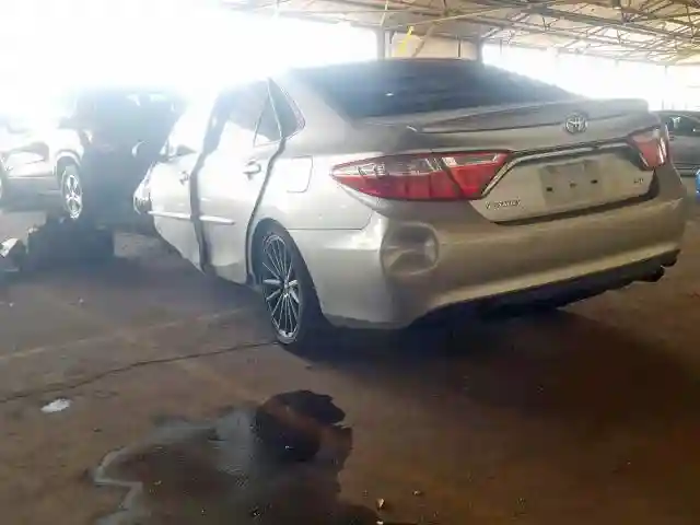 4T1BF1FK5HU334756 2017 TOYOTA CAMRY LE-2