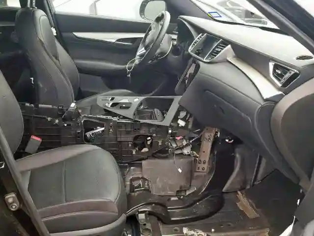 3PCAJ5M12KF103085 2019 INFINITI QX50 ESSENTIAL-4