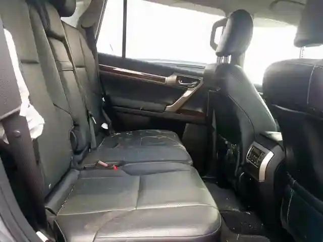 JTJBM7FX2J5207887 2018 LEXUS GX-5