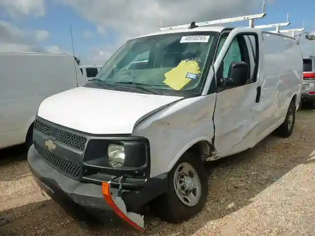 1GCWGAFF9G1310563 2016 CHEVROLET EXPRESS G2500-1