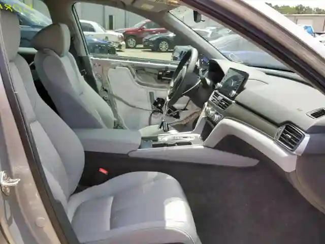 1HGCV3F44JA004589 2018 HONDA ACCORD HYBRID-4