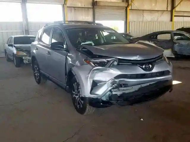 2T3ZFREV0HW359936 2017 TOYOTA RAV4 LE-0